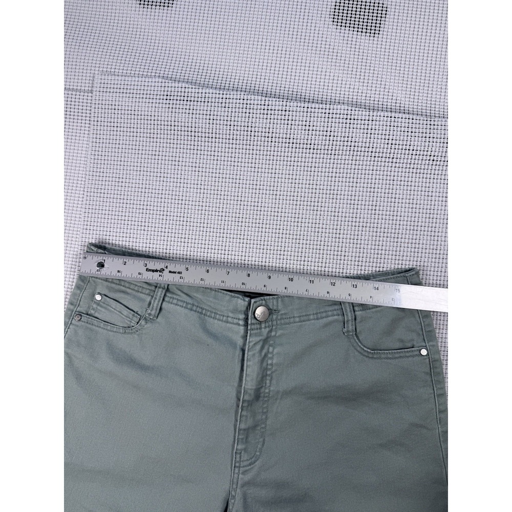 (783) D.Jeans Women Size 12 Green Stretch Denim Bermuda Shorts Capri Casual - Picture 7 of 16